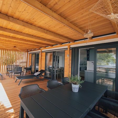 Mobile Homes Selce - Lighthouse المظهر الخارجي الصورة